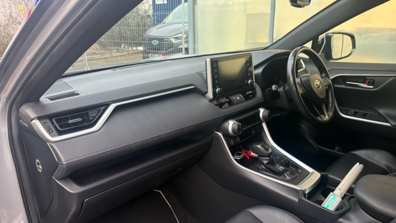 Toyota RAV4 2.5 VVT-i Hybrid Dynamic 5dr CVT 2WD Hybrid Estate